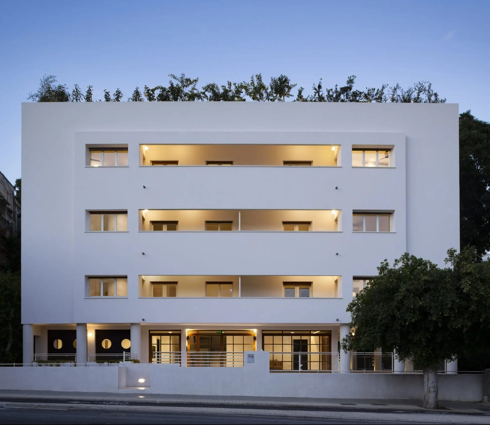 Dizengof10_27-scaled-e1625720882981