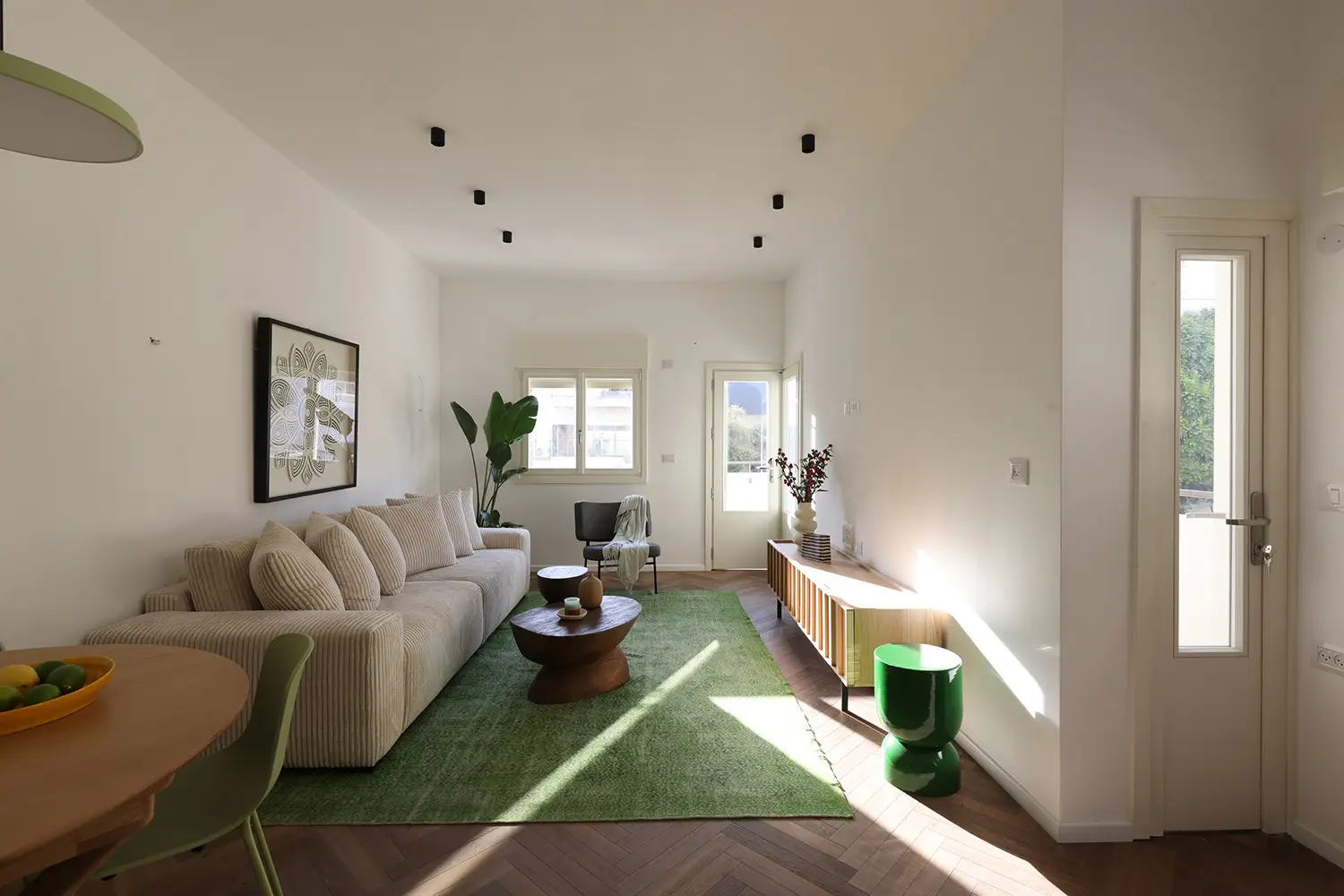 צילום פנים בן יהודה 216